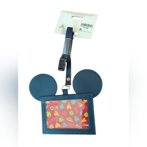 New Walt Disney World Parks Official Lanyard ID Holder 2020 Mickey Mouse New